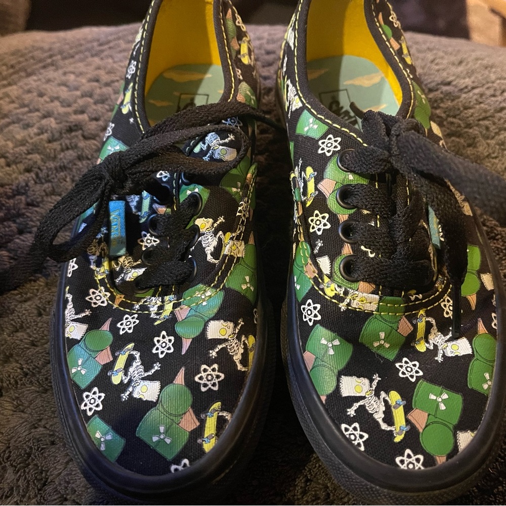 Worn once great condition Simpsons Boys Vans